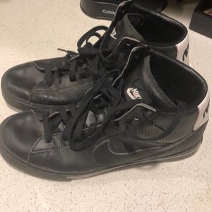 Leather Nike shoes.  Like new.  Size 11